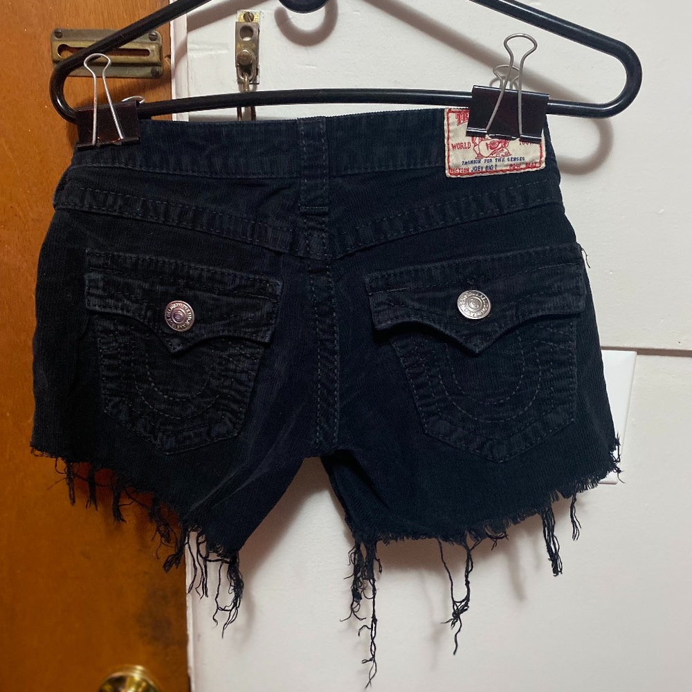 True Religion Brand Jeans Joey Big T Corduroy cut off shorts size 26
